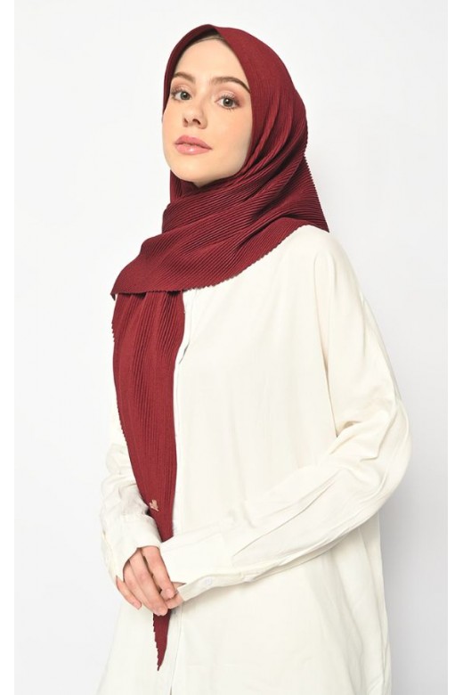 Suria Segitiga Instan Pleats Maroon